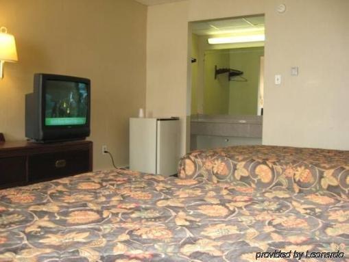 Bel Air Motor Lodge Maple Shade Стая снимка