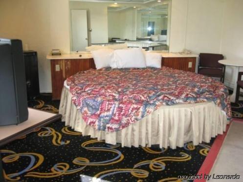 Bel Air Motor Lodge Maple Shade Стая снимка
